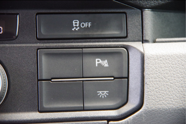 MAN TGE 3.180 35 2.0 L3H3 3-ZITS, AUT. LED, TREKHAAK, CAMERA, CRUISE, CLIMA, NAVI, PDC RONDOM, LEDER STUUR, STUUR VERWARMING, VOORRUIT V