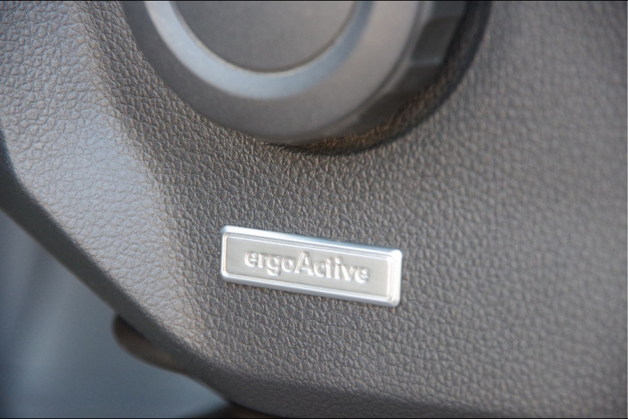 MAN TGE 3.180 35 2.0 L3H3 3-ZITS, AUT. LED, TREKHAAK, CAMERA, CRUISE, CLIMA, NAVI, PDC RONDOM, LEDER STUUR, STUUR VERWARMING, VOORRUIT V