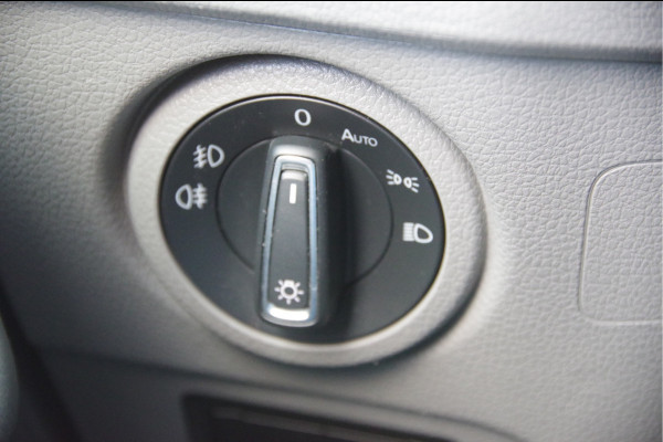 MAN TGE 3.180 35 2.0 L3H3 3-ZITS, AUT. LED, TREKHAAK, CAMERA, CRUISE, CLIMA, NAVI, PDC RONDOM, LEDER STUUR, STUUR VERWARMING, VOORRUIT V