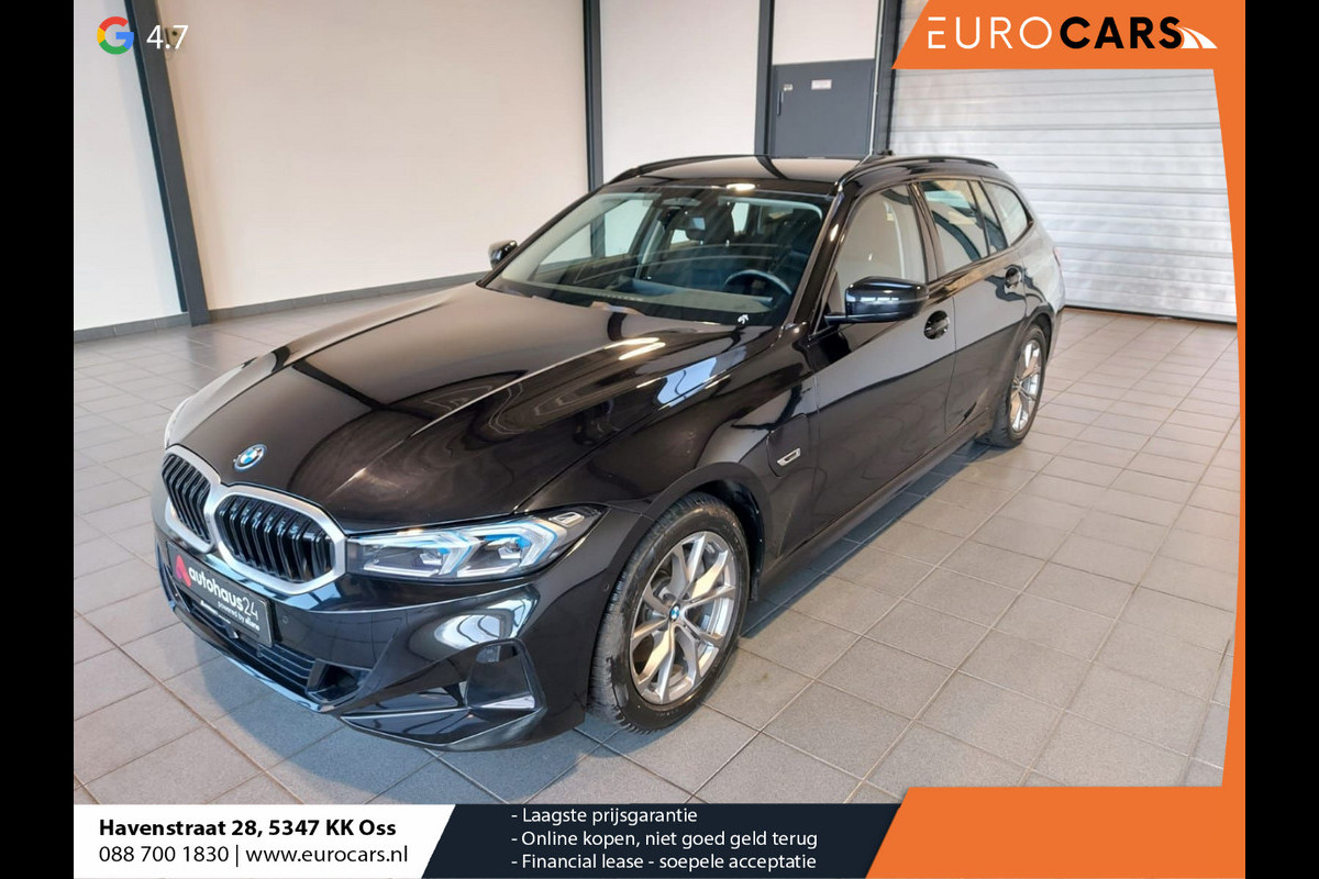 BMW 3 Serie Touring 320e Climate control Adaptive cruise control Parkeersensoren Navigatie LED Apple Carplay/ Android Auto BMW 3 Serie Touring 320e Climate control Adaptive cruise control Parkeersensoren Navigatie LED Apple Carplay/ Android Auto