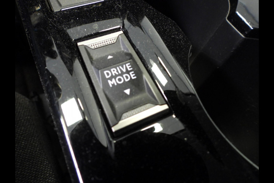 Peugeot e-208 EV Active 50 kWh NAVI-APP/CLIMA/CRUISE/BLUETOOTH!