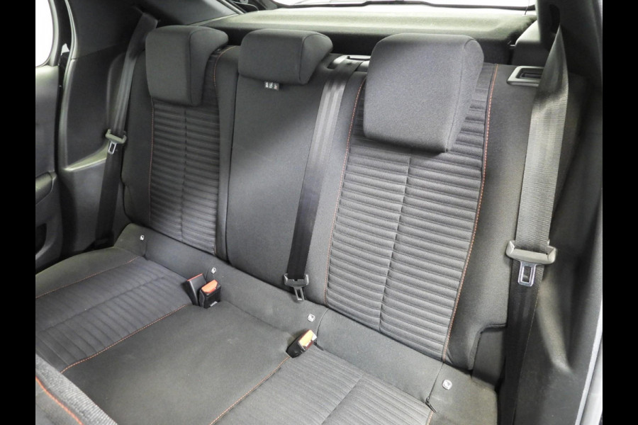 Peugeot e-208 EV Active 50 kWh NAVI-APP/CLIMA/CRUISE/BLUETOOTH!