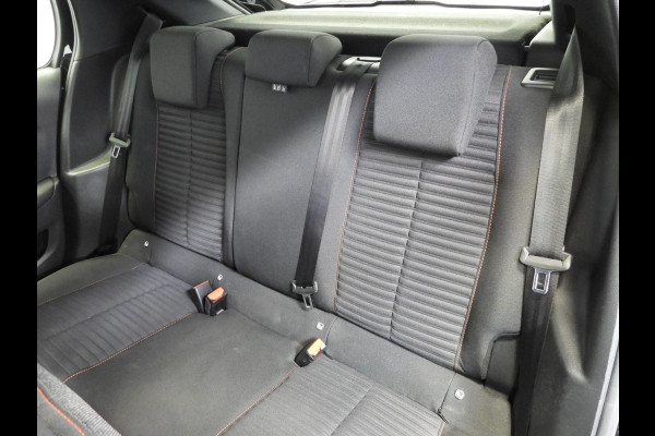 Peugeot e-208 EV Active 50 kWh NAVI-APP/CLIMA/CRUISE/BLUETOOTH!