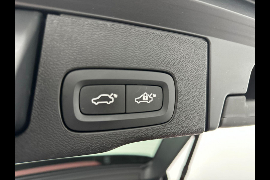Volvo XC60 2.0 D4 R-Design Leder Camera Trekhaak