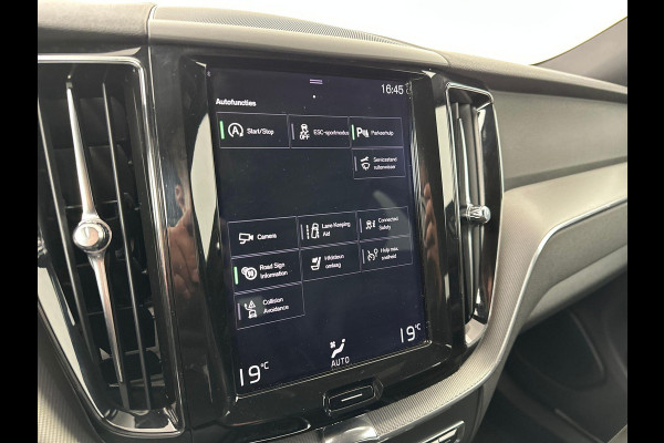 Volvo XC60 2.0 D4 R-Design Leder Camera Trekhaak
