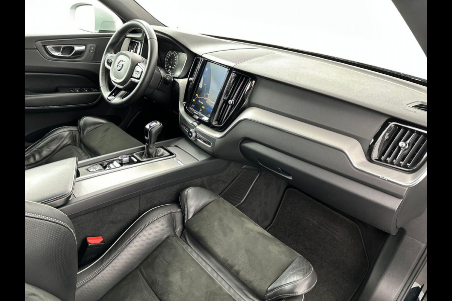 Volvo XC60 2.0 D4 R-Design Leder Camera Trekhaak