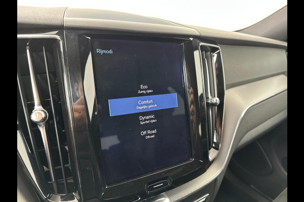 Volvo XC60 2.0 D4 R-Design Leder Camera Trekhaak