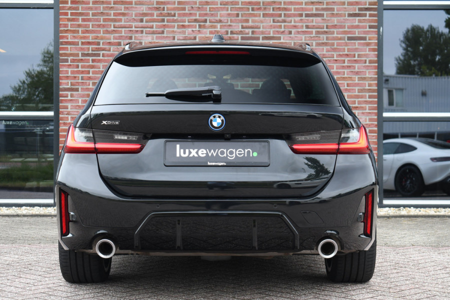 BMW 3 Serie Touring 330e xDrive M-Sport Pano ACC H/K 360 HUD El-zetel 19inch
