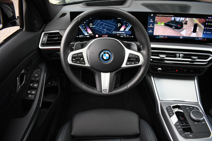 BMW 3 Serie Touring 330e xDrive M-Sport Pano ACC H/K 360 HUD El-zetel 19inch