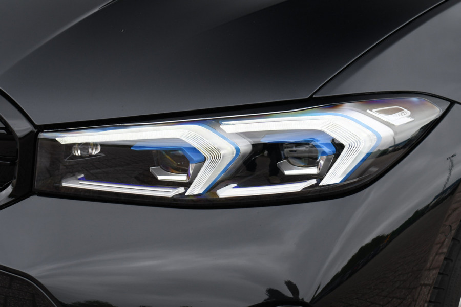 BMW 3 Serie Touring 330e xDrive M-Sport Pano ACC H/K 360 HUD El-zetel 19inch
