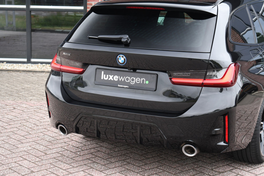 BMW 3 Serie Touring 330e xDrive M-Sport Pano ACC H/K 360 HUD El-zetel 19inch