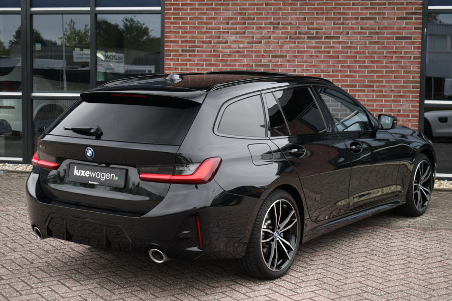 BMW 3 Serie Touring 330e xDrive M-Sport Pano ACC H/K 360 HUD El-zetel 19inch