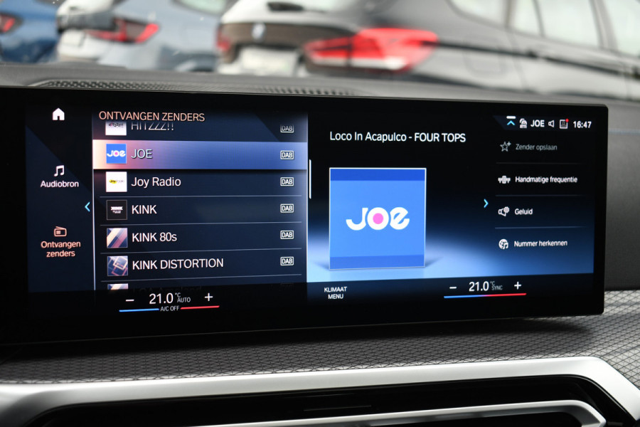BMW 3 Serie Touring 330e xDrive M-Sport Pano ACC H/K 360 HUD El-zetel 19inch