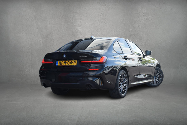 BMW 3-serie 330e High Executive | M-Sport | Shadow Line | Half Leer | Virtual