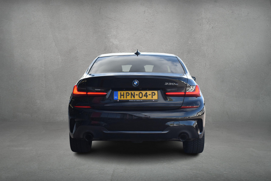 BMW 3-serie 330e High Executive | M-Sport | Shadow Line | Half Leer | Virtual