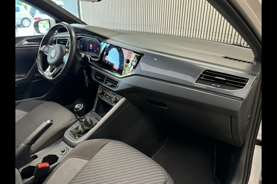 Volkswagen Polo 1.0 TSI 116PK Highline R-Line PANORAMADAK NAVIGATIE APPLE CARPLAY