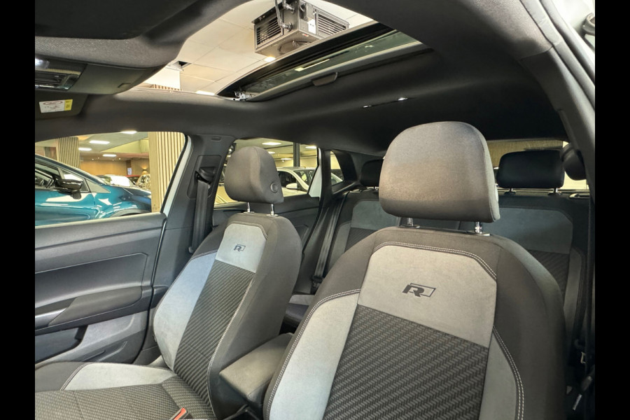 Volkswagen Polo 1.0 TSI 116PK Highline R-Line PANORAMADAK NAVIGATIE APPLE CARPLAY