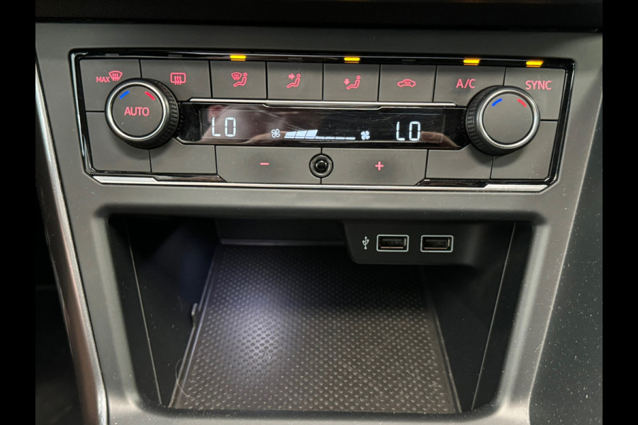 Volkswagen Polo 1.0 TSI 116PK Highline R-Line PANORAMADAK NAVIGATIE APPLE CARPLAY