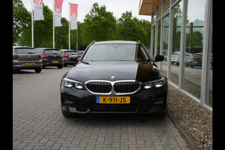 BMW 3 Serie Touring 318i Executive Edition | Adaptive Cruise | Navigatie | DAB | Virtual