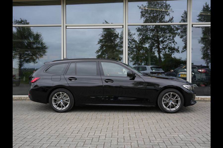 BMW 3 Serie Touring 318i Executive Edition | Adaptive Cruise | Navigatie | DAB | Virtual