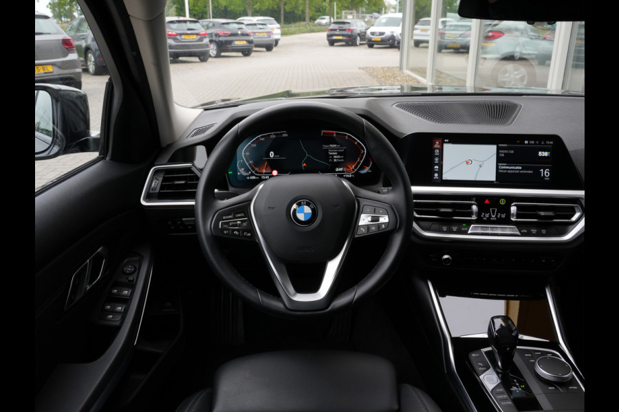 BMW 3 Serie Touring 318i Executive Edition | Adaptive Cruise | Navigatie | DAB | Virtual