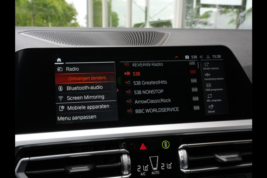 BMW 3 Serie Touring 318i Executive Edition | Adaptive Cruise | Navigatie | DAB | Virtual