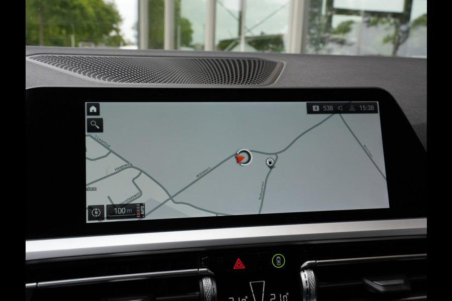 BMW 3 Serie Touring 318i Executive Edition | Adaptive Cruise | Navigatie | DAB | Virtual