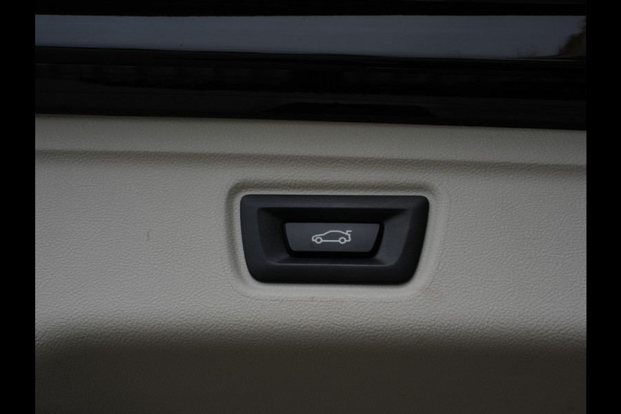 BMW 3 Serie Touring 318i Executive Edition | Adaptive Cruise | Navigatie | DAB | Virtual