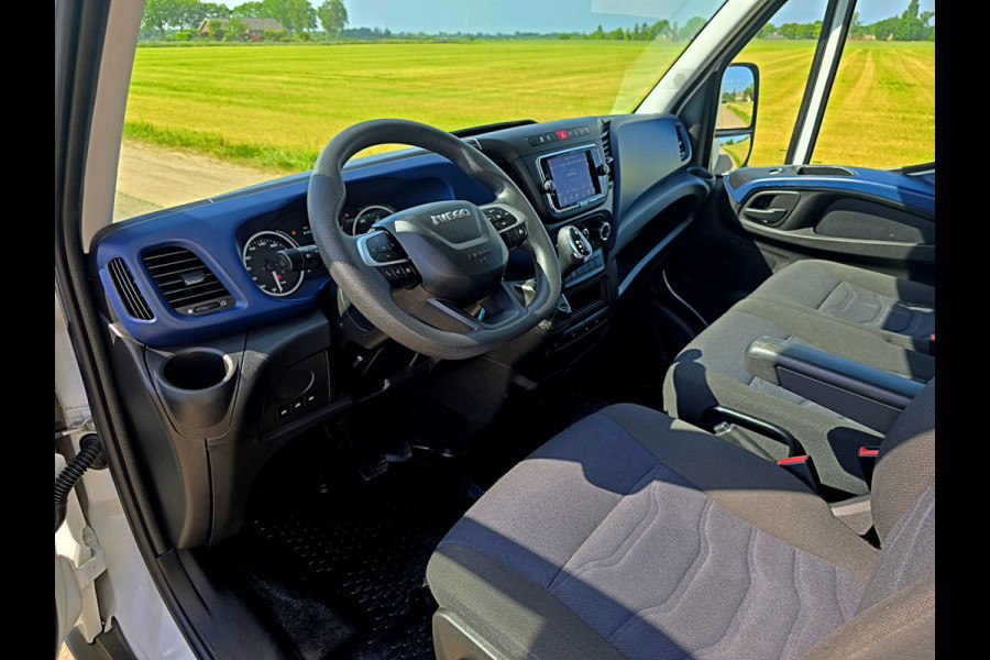 Iveco Daily 35C14H 2.3 410 Lowliner met luchtvering - 140 Pk - Euro 6 - 30 m3 - Bakwagen - Plancher - Verkoopwagen