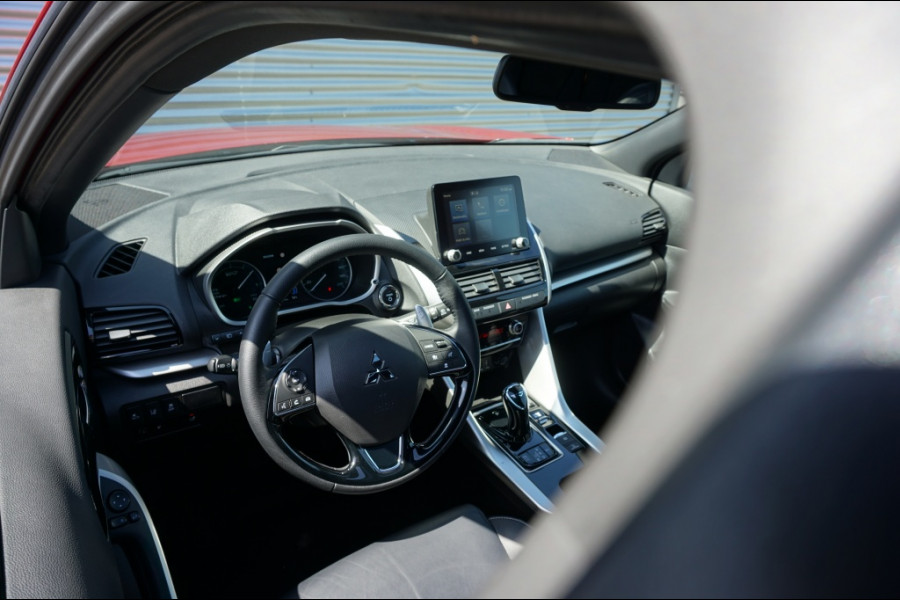 Mitsubishi Eclipse Cross PHEV AUTOMAAT LEER | PANO | CARPLAY | WINTERPACK | ADAPTIVE!
