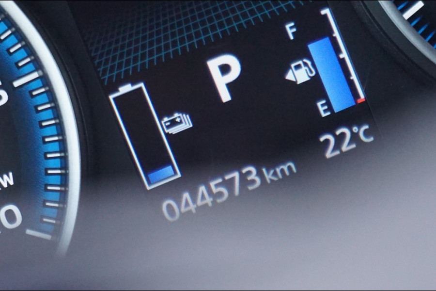 Mitsubishi Eclipse Cross PHEV AUTOMAAT LEER | PANO | CARPLAY | WINTERPACK | ADAPTIVE!