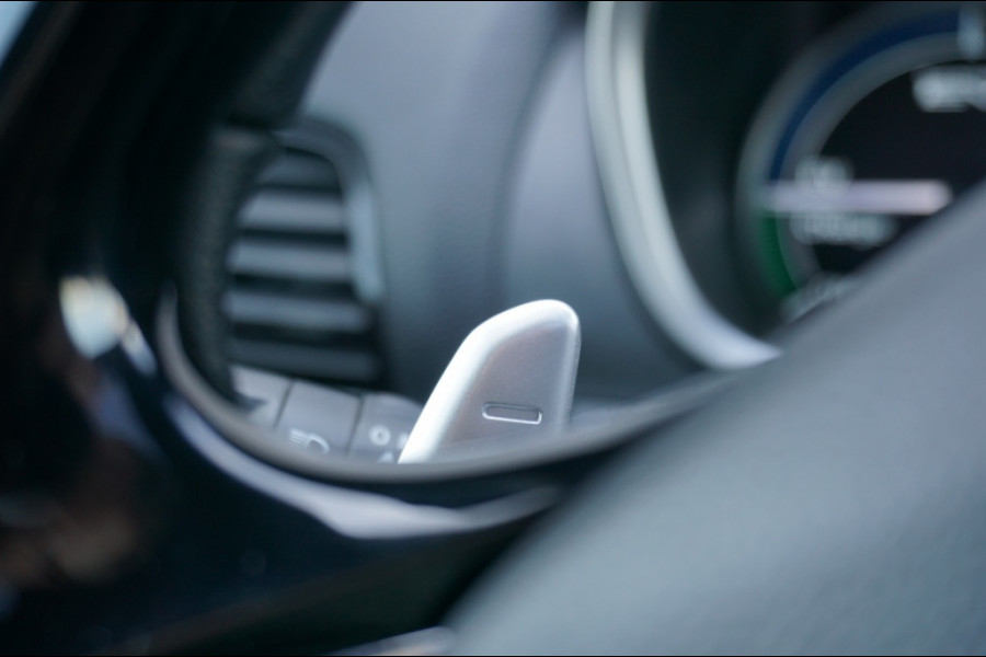Mitsubishi Eclipse Cross PHEV AUTOMAAT LEER | PANO | CARPLAY | WINTERPACK | ADAPTIVE!