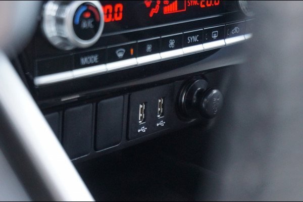 Mitsubishi Eclipse Cross PHEV AUTOMAAT LEER | PANO | CARPLAY | WINTERPACK | ADAPTIVE!