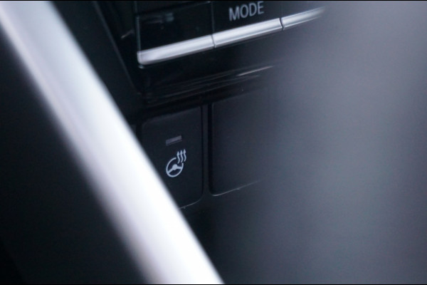 Mitsubishi Eclipse Cross PHEV AUTOMAAT LEER | PANO | CARPLAY | WINTERPACK | ADAPTIVE!