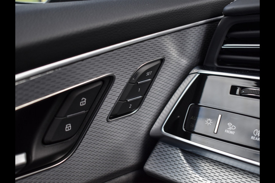 Audi Q8 60 TFSI e quattro Pro Line S Competition | PANORAMADAK | 4 WIEL BESTURING | HEAD UP | B&O AUDIO | MASSAGESTOELEN | SOFT CLOSE |