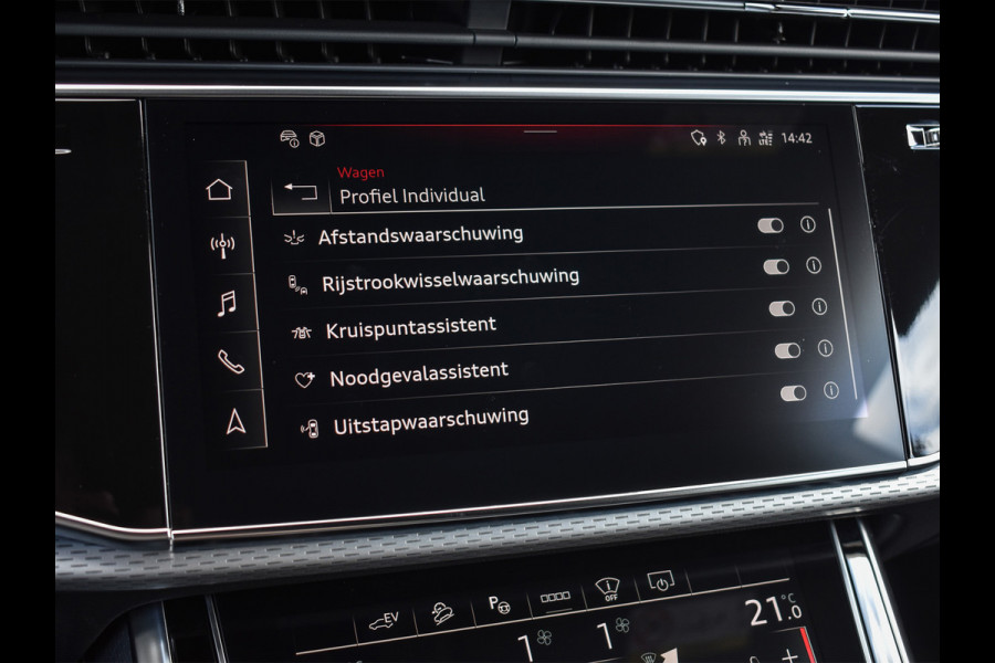 Audi Q8 60 TFSI e quattro Pro Line S Competition | PANORAMADAK | 4 WIEL BESTURING | HEAD UP | B&O AUDIO | MASSAGESTOELEN | SOFT CLOSE |