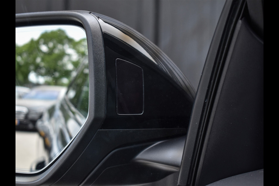 Audi Q8 60 TFSI e quattro Pro Line S Competition | PANORAMADAK | 4 WIEL BESTURING | HEAD UP | B&O AUDIO | MASSAGESTOELEN | SOFT CLOSE |