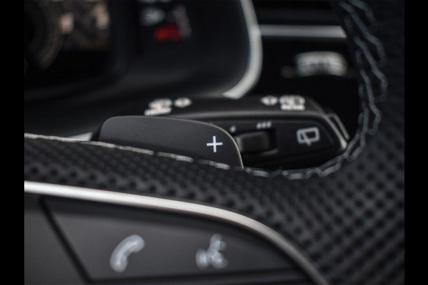 Audi Q8 60 TFSI e quattro Pro Line S Competition | PANORAMADAK | 4 WIEL BESTURING | HEAD UP | B&O AUDIO | MASSAGESTOELEN | SOFT CLOSE |