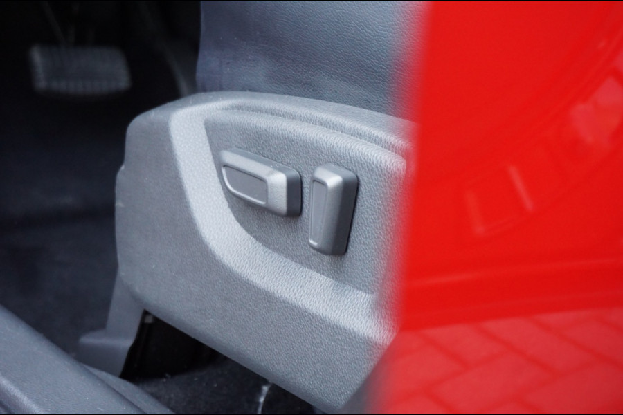 Mitsubishi Eclipse Cross PHEV AUTOMAAT LEER | PANO | CARPLAY | WINTERPACK | ADAPTIVE!