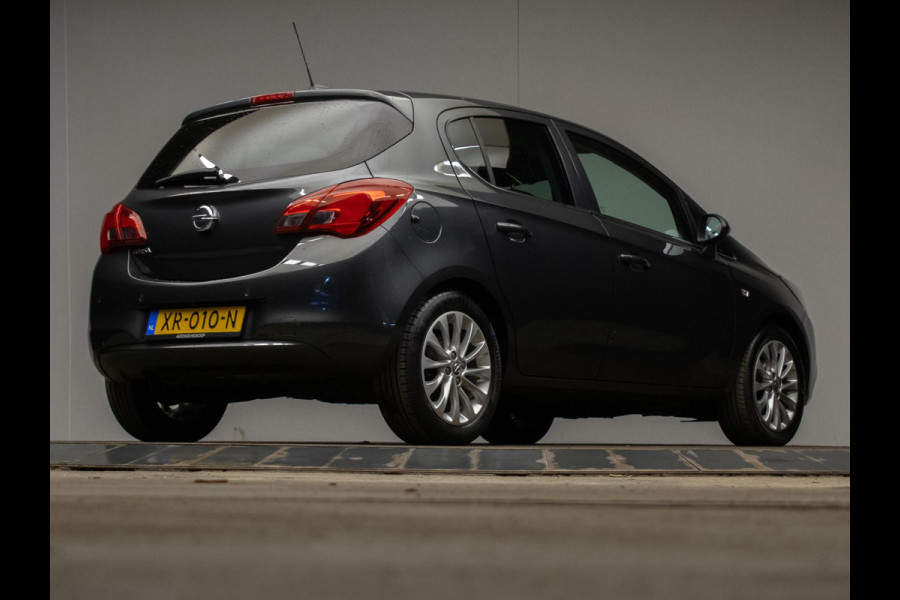 Opel Corsa 1.4 Online Edition Sport (APPLE CARPLAY,NAVI,CAMERA,CRUISE,PDC,DAB,LEDER,LED,GETINT,LM VELGEN,SPORTSTOELEN,NETTE STAAT)
