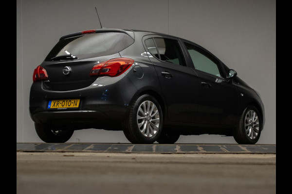 Opel Corsa 1.4 Online Edition Sport (APPLE CARPLAY,NAVI,CAMERA,CRUISE,PDC,DAB,LEDER,LED,GETINT,LM VELGEN,SPORTSTOELEN,NETTE STAAT)
