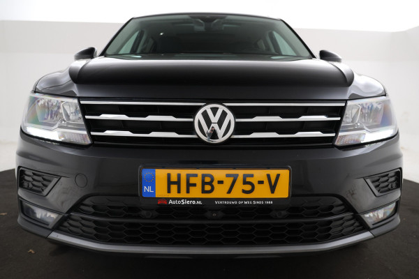 Volkswagen Tiguan Allspace 1.5 TSI Comfortline Business 7pers. Trekhaak, Leer, 360 Camera, Panoramadak, Stoelverwarming, Memory Seat