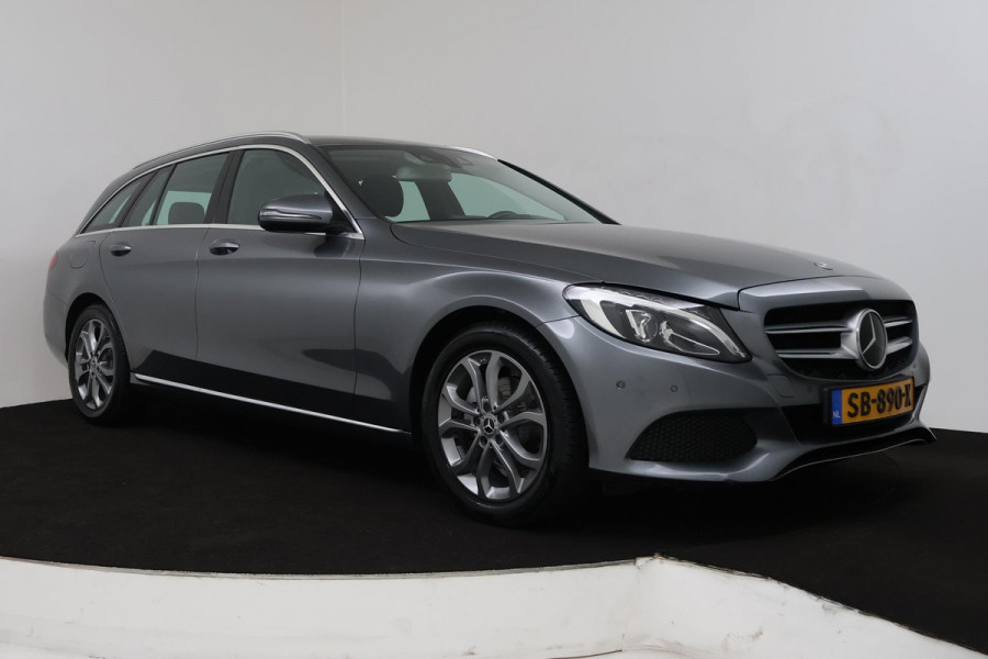 Mercedes-Benz C-Klasse Estate 180 Premium Plus (PARKEERSENSOREN, LANE-ASSIST, CRUISE, ACHTERUITRIJCAMERA, ELEKTR STOELEN)