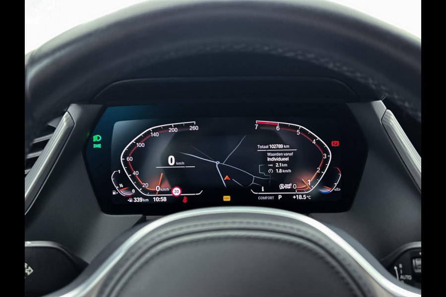 BMW 1-serie 118i Executive Edition M-Sport (M-PAKKET, DIGITALE COCKPIT, CARPLAY, PARKEERSENSOREN, 1e EIGENAAR, GOED ONDERHOUDEN)