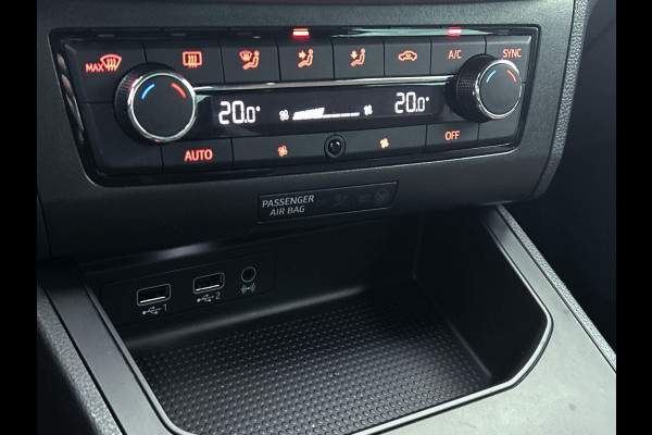 Seat Ibiza 1.0 TSI Excellence (NAVIGATIE, CARPLAY, PARKEERSENSOREN, CLIMA, STUURBEDIENING, 1e EIGENAAR, DEALER ONDERHOUDEN)