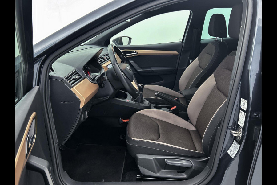 Seat Ibiza 1.0 TSI Excellence (NAVIGATIE, CARPLAY, PARKEERSENSOREN, CLIMA, STUURBEDIENING, 1e EIGENAAR, DEALER ONDERHOUDEN)