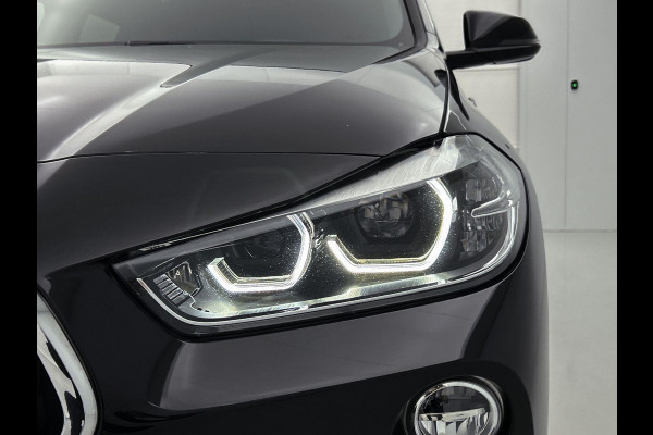 BMW X2 SDrive18i High Executive M Sport (M-PAKKET, PANORAMADAK, CAMERA, AFNEEMBARE TREKHAAK, STOELVERWARMING, DEALER ONDERHOUDEN)