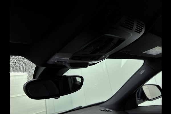 BMW X2 SDrive18i High Executive M Sport (M-PAKKET, PANORAMADAK, CAMERA, AFNEEMBARE TREKHAAK, STOELVERWARMING, DEALER ONDERHOUDEN)