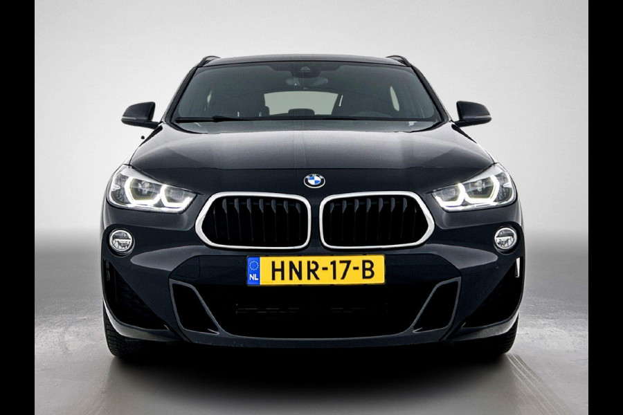 BMW X2 SDrive18i High Executive M Sport (M-PAKKET, PANORAMADAK, CAMERA, AFNEEMBARE TREKHAAK, STOELVERWARMING, DEALER ONDERHOUDEN)