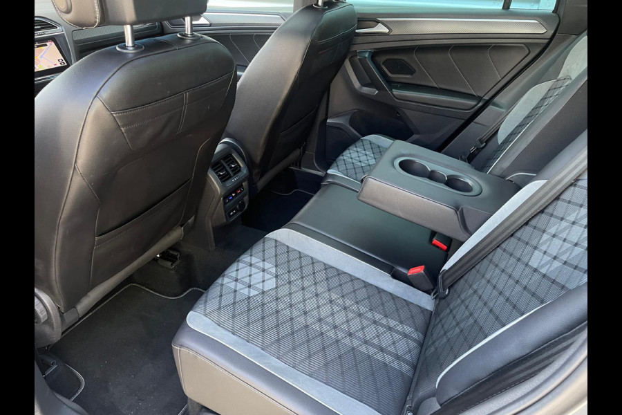 Volkswagen Tiguan 1.4 TSI eHybrid R-Line Business+/DSG/Pano/360Camera
